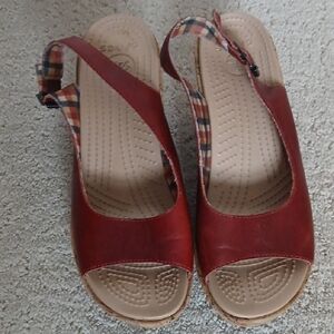 CROCS Red and Tan Women's Sandals